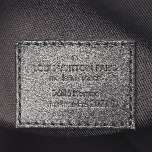 Louis Vuitton Soft Trunk Shoulder Bag - Picture 6 of 10